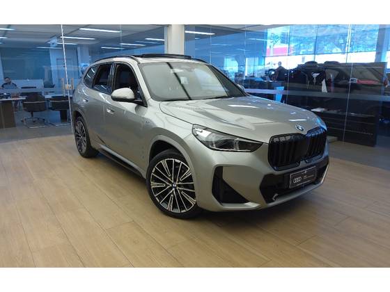 BMW X1 2.0 16V TURBO GASOLINA SDRIVE20I M SPORT STEPTRONIC BMW X1 2.0 16V TURBO GASOLINA SDRIVE20I M SPORT STEPTRONIC